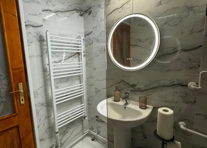 Ely Apartment Brasov